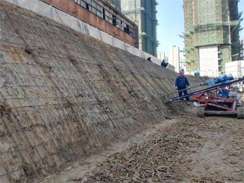 莱山建筑边坡支护